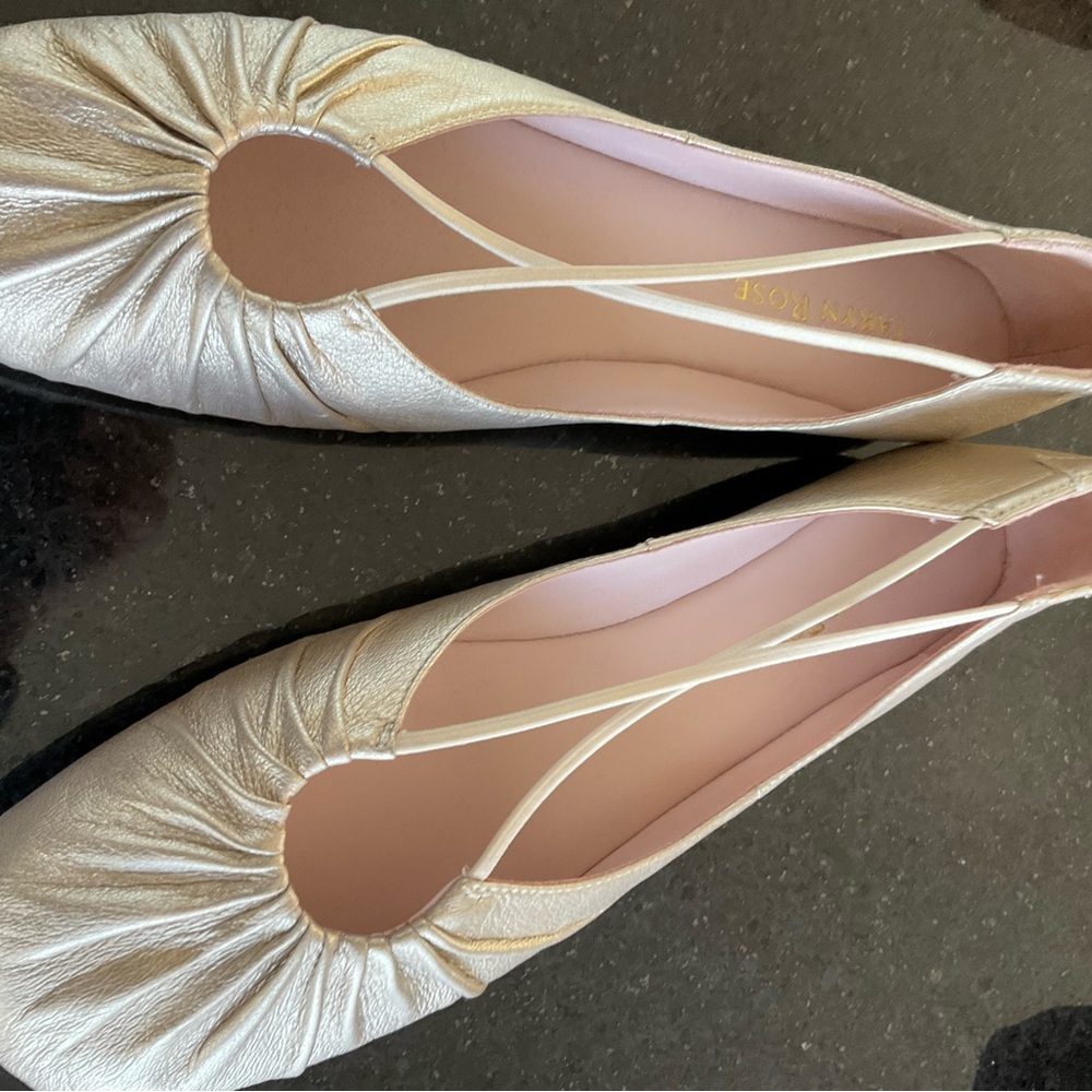 Taryn Rose Gold flats new with rubber soles